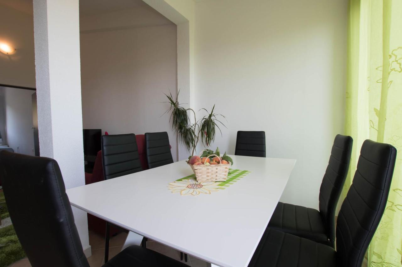 Apartment Andrea Traù Esterno foto