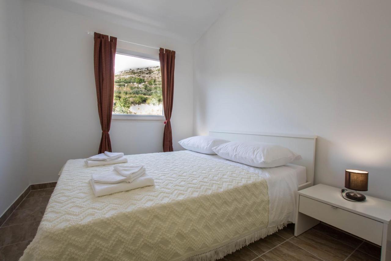 Apartment Andrea Traù Esterno foto